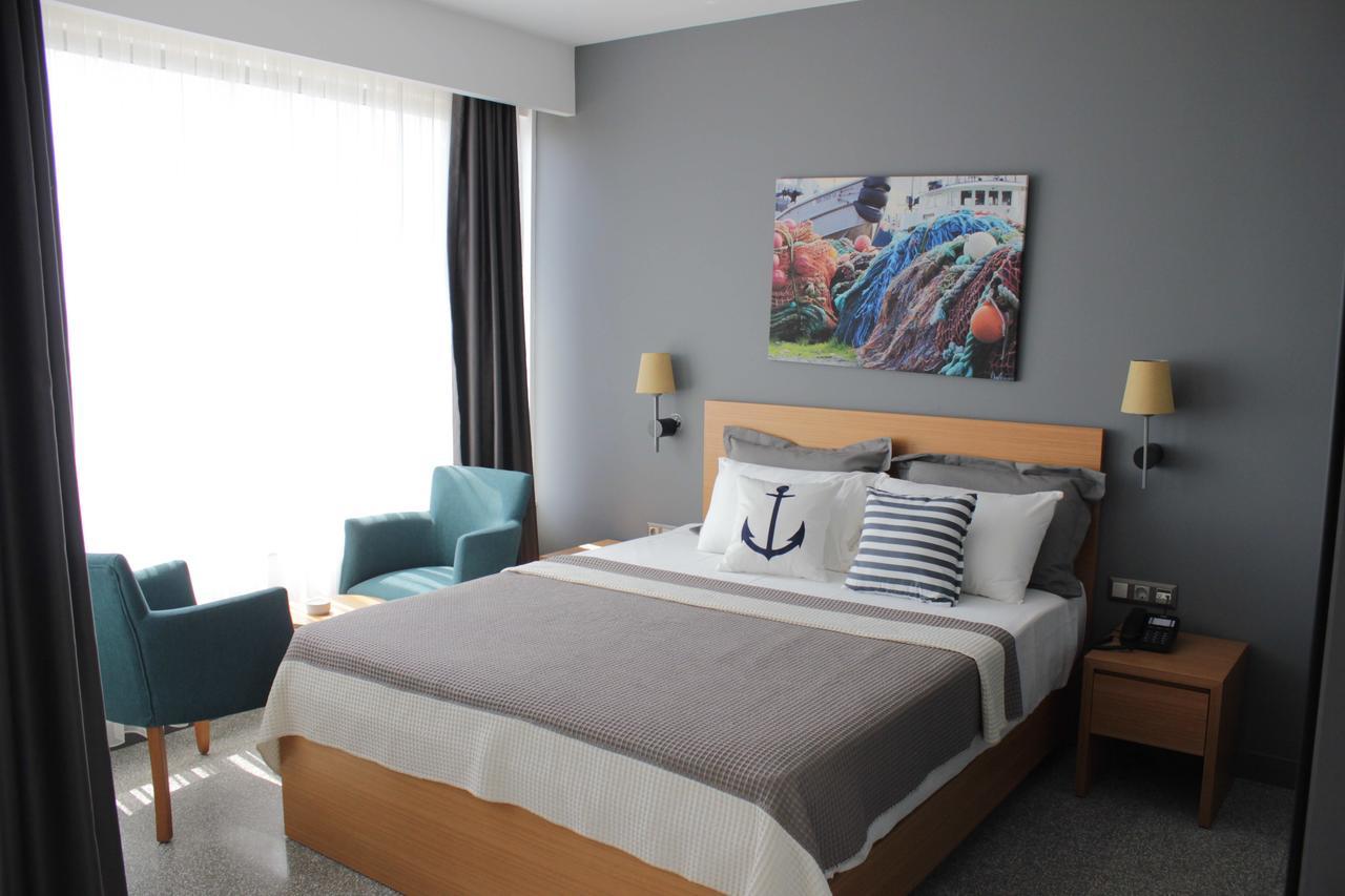 Port Marina Hotel Karatas  Eksteriør billede
