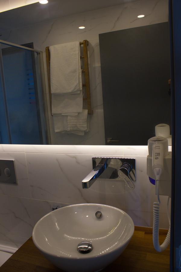 Port Marina Hotel Karatas  Eksteriør billede