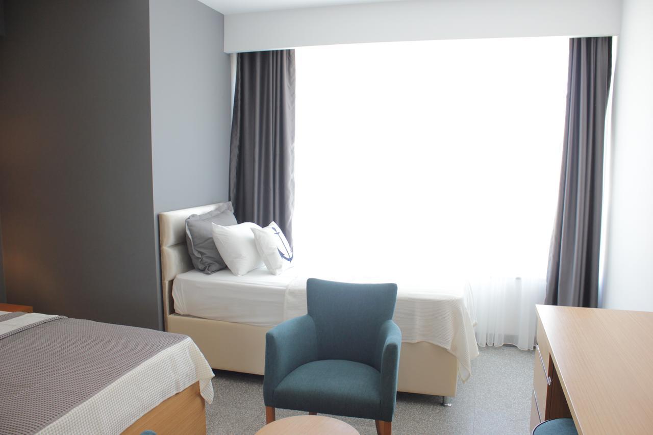 Port Marina Hotel Karatas  Eksteriør billede