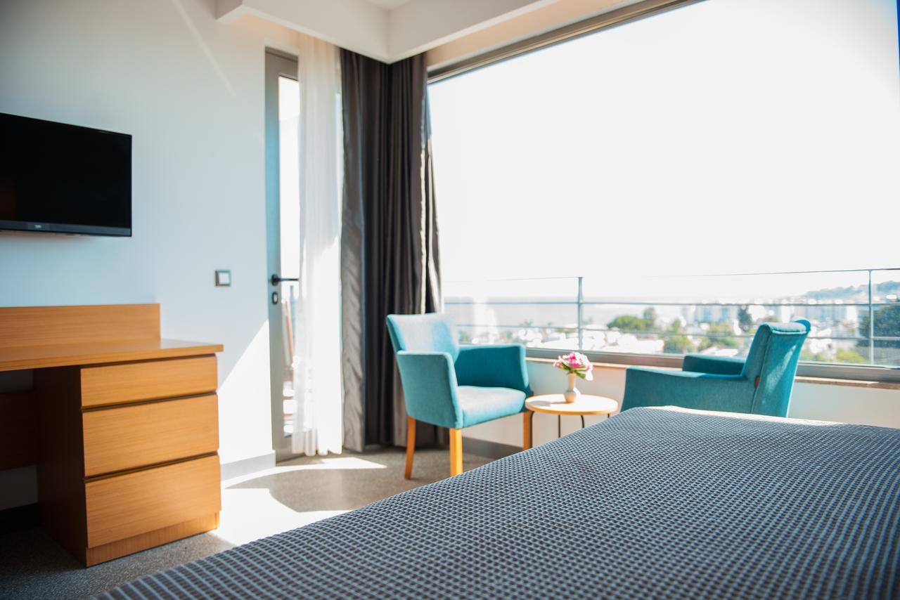Port Marina Hotel Karatas  Eksteriør billede